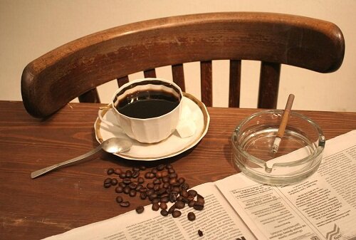 кофе и сигарета