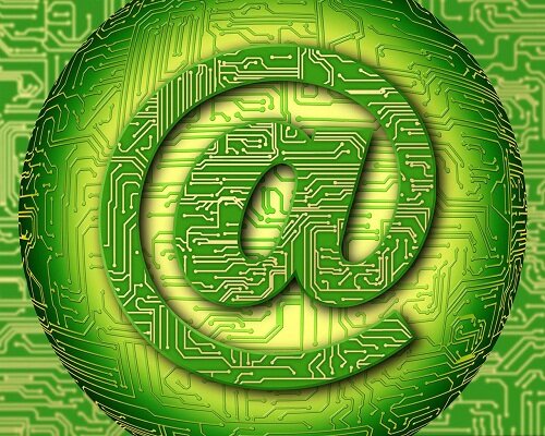 @ - всемирно известный символ интернета