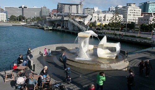 Фонтан на набережной Веллингтона