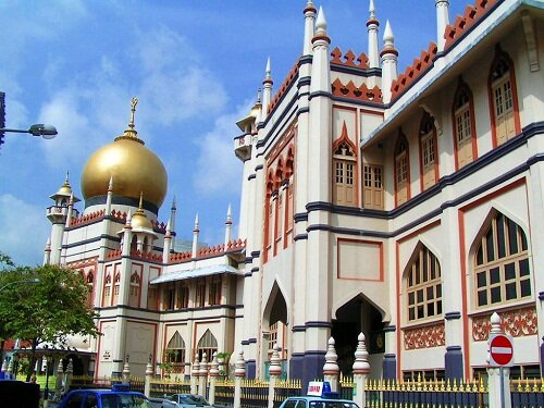 Одна из самых густонаселенных стран мира