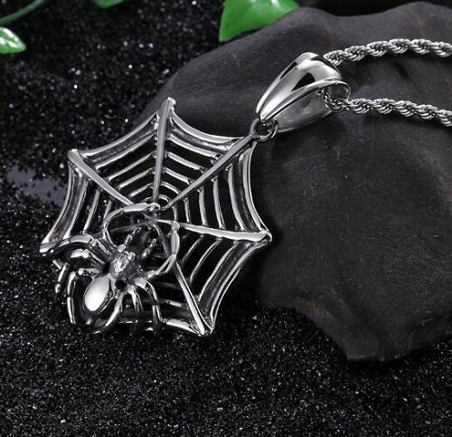 паутина из стали